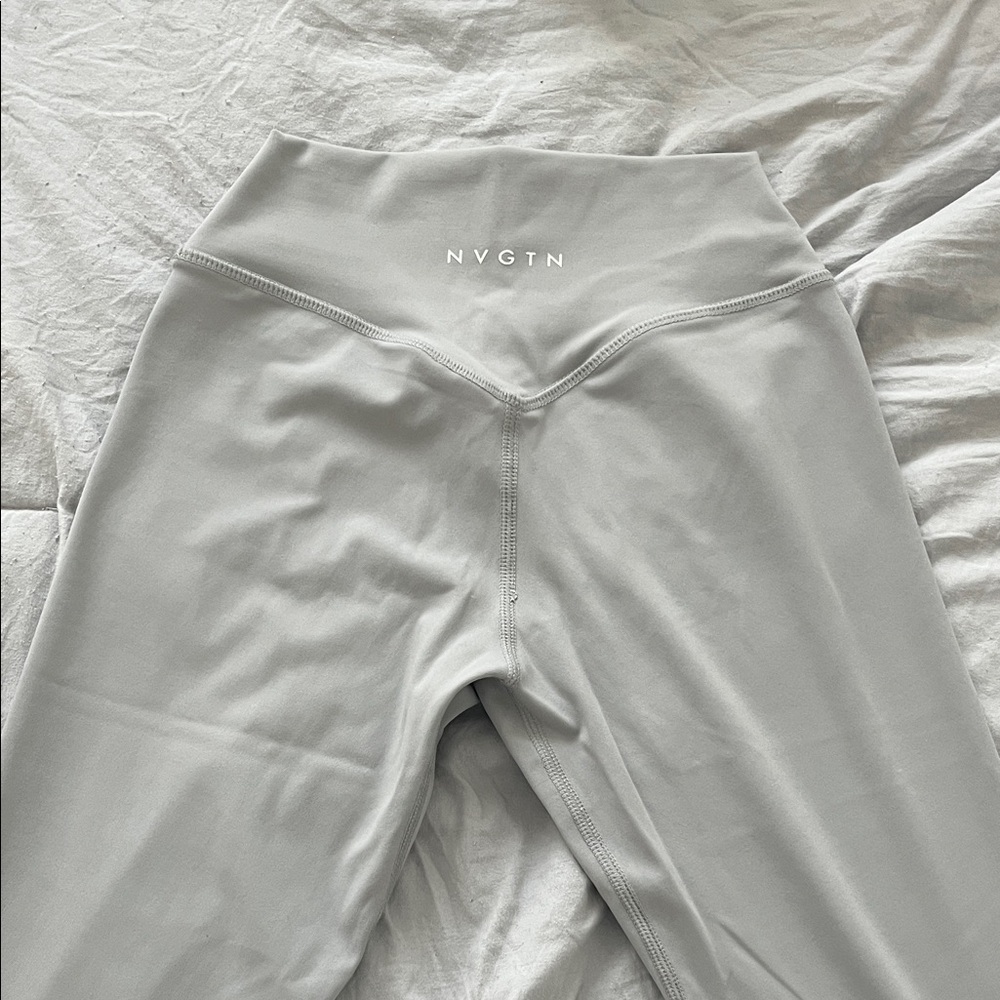 NVGTN flare light gray leggings